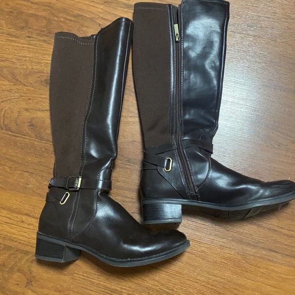 Brown mid rise boots - Picture 4 of 4